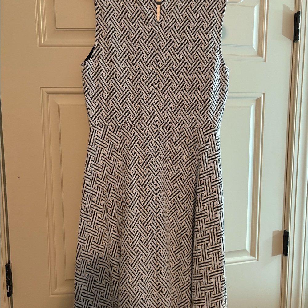 Merona Black and White Geometric Midi Dress - Picture 2 of 4